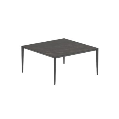 U-NITE Table 150 x 150